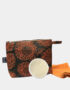 geschenkidee set kulturtasche rot handtuch terracotta luffa naturkosmetik